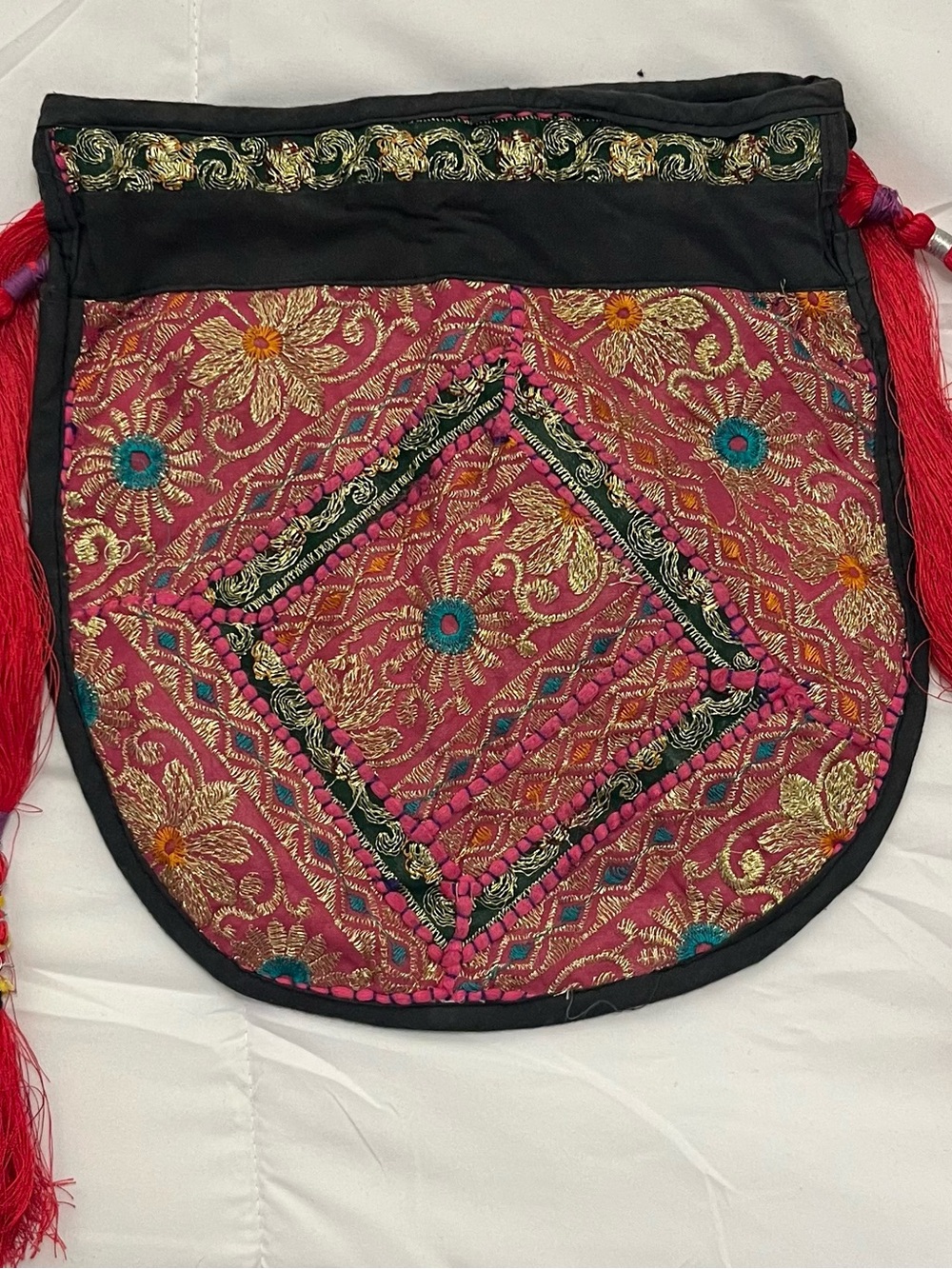 Handmade Embroidered Tassel Boho Crossbody Bag Pink Gold Festival Artisan - Picture 3 of 8